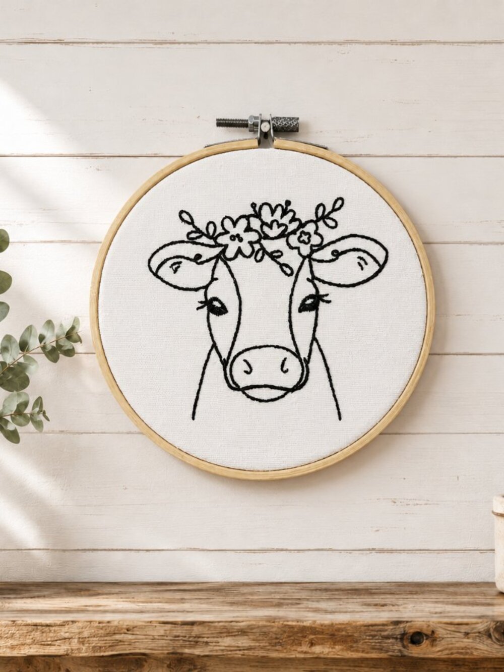 Beautiful Flower Cow Outline Embroidery Hoop Wall Art, 6 Inch Embroidery Decor